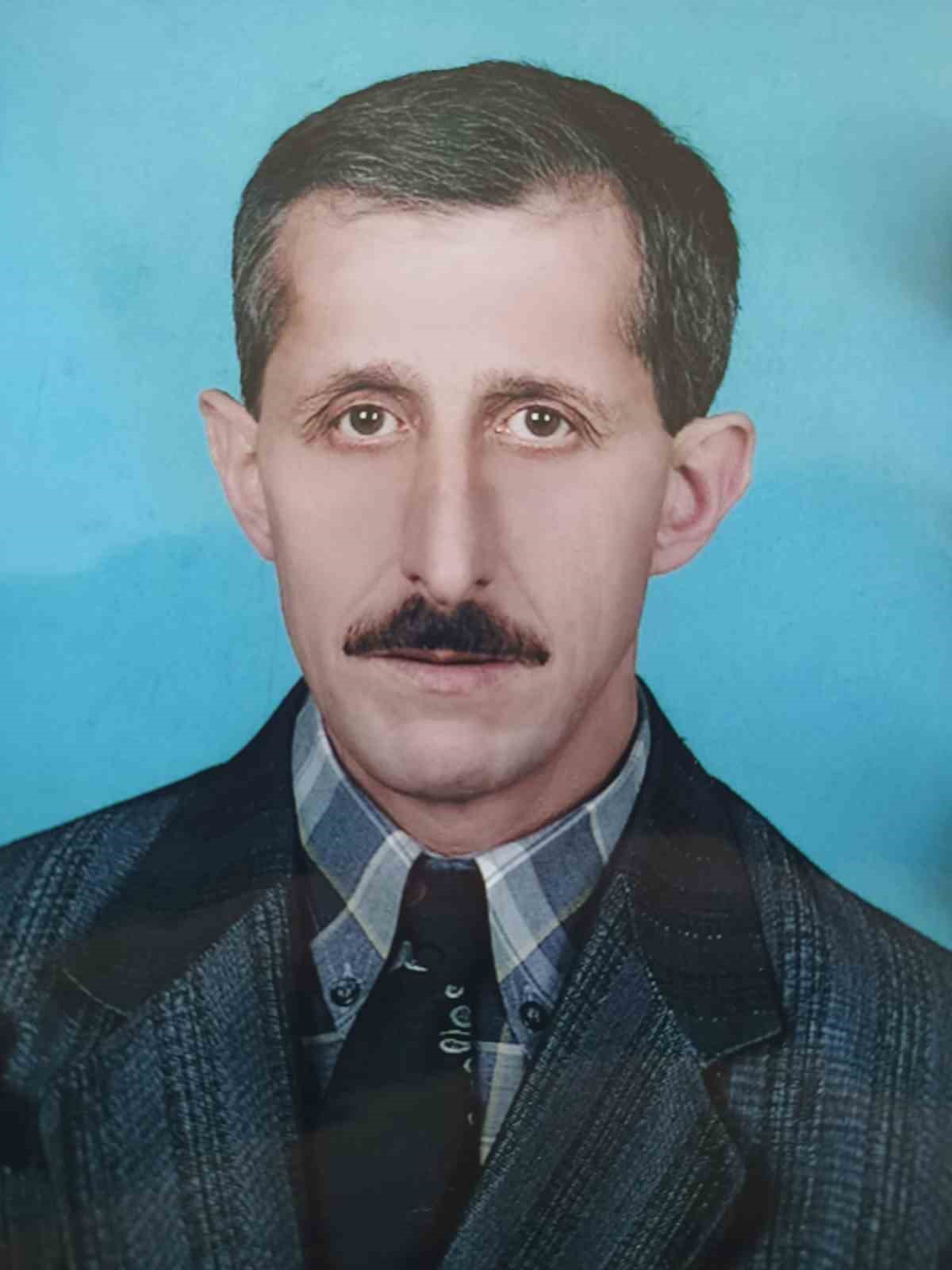 Futbolcu Mesut Özdemir’in babası Kocaeli’de son yolculuğuna uğurlandı
