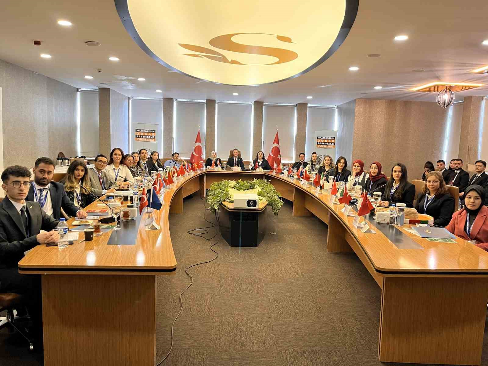 G-20 liderler zirvesi simülasyonu başarıyla gerçekleştirildi
