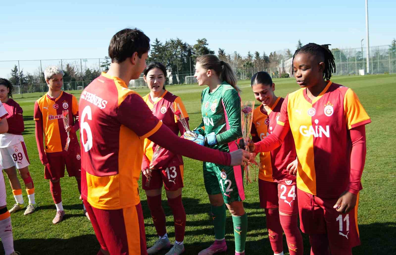 Galatasaray, 8 Mart Dünya Emekçi Kadınlar Günü etkinliği düzenledi
