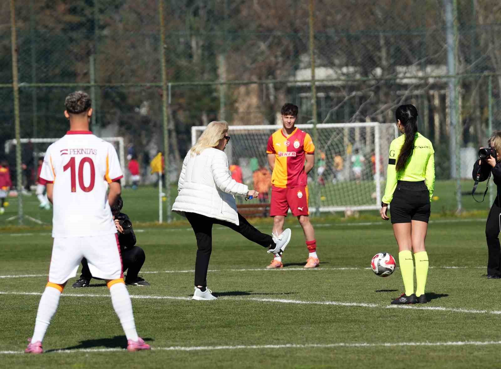 Galatasaray, 8 Mart Dünya Emekçi Kadınlar Günü etkinliği düzenledi

