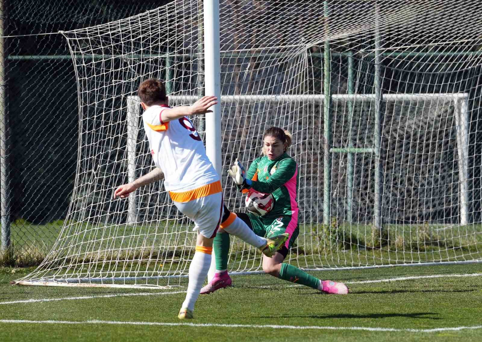 Galatasaray, 8 Mart Dünya Emekçi Kadınlar Günü etkinliği düzenledi
