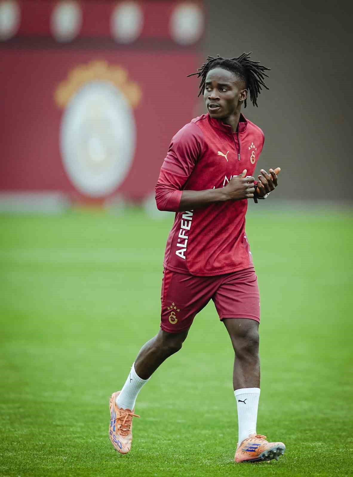 Galatasaray, Çaykur Rizespor maçı hazırlıklarına başladı
