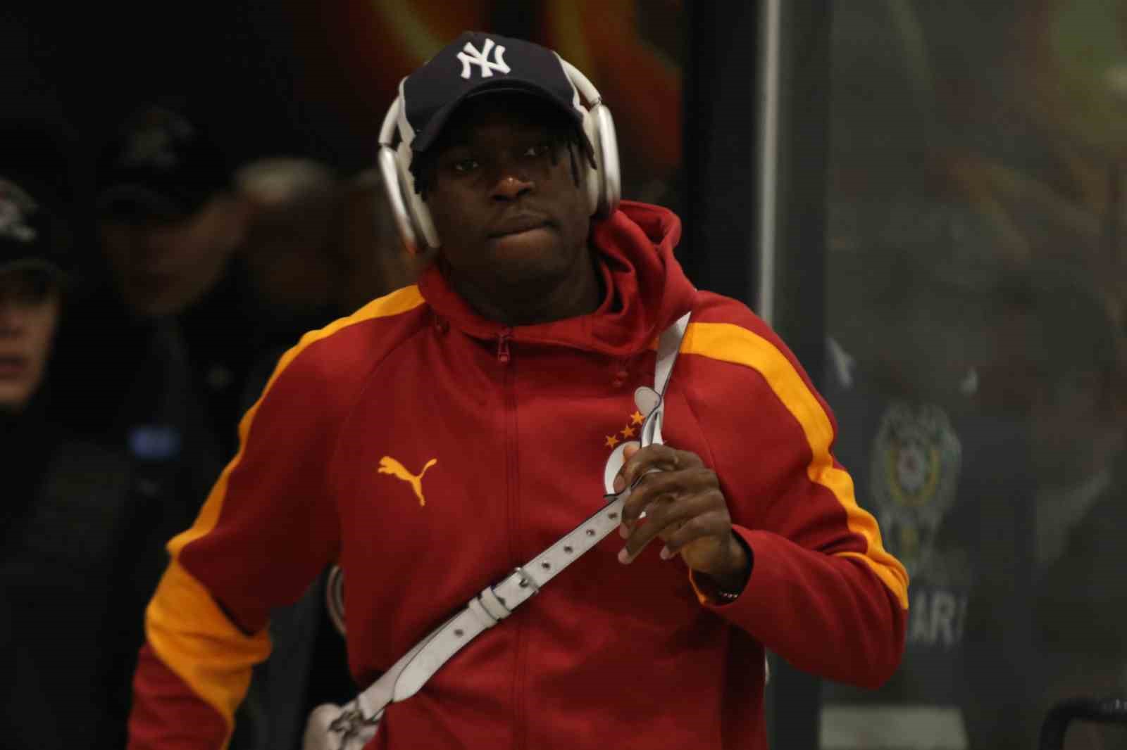 Galatasaray, Eryaman Stadı’na geldi
