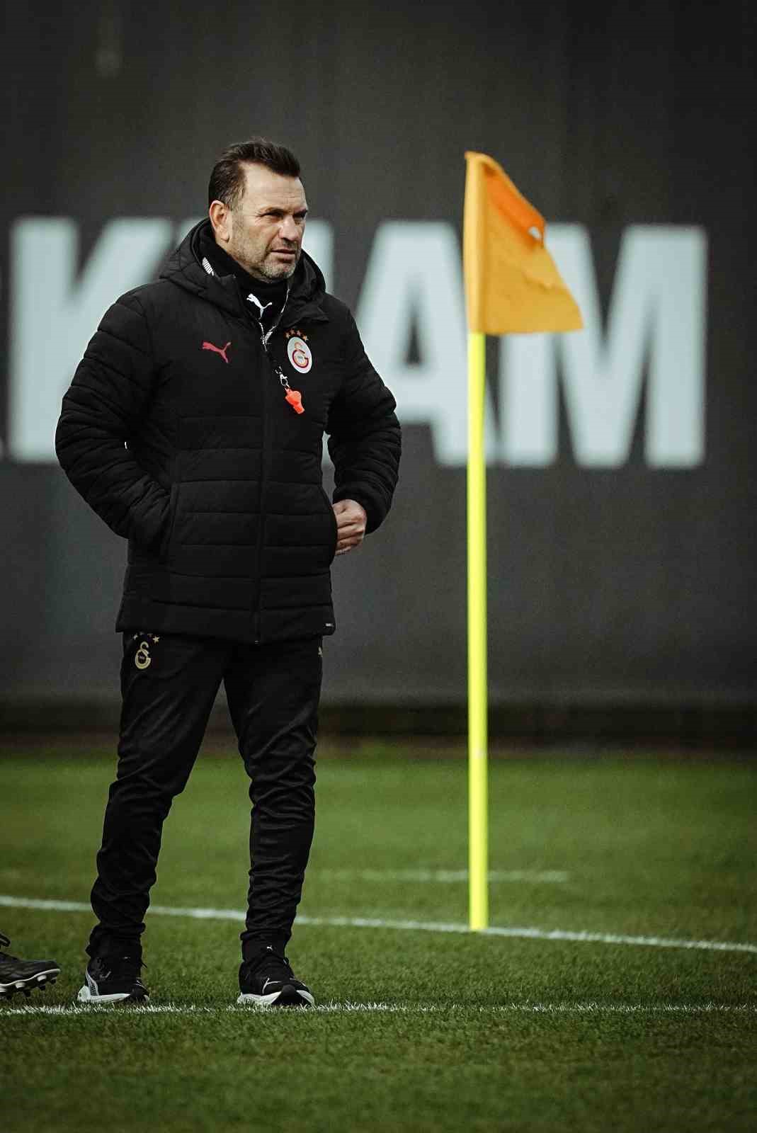 Galatasaray, Fatih Karagümrük maçı hazırlıklarına başladı
