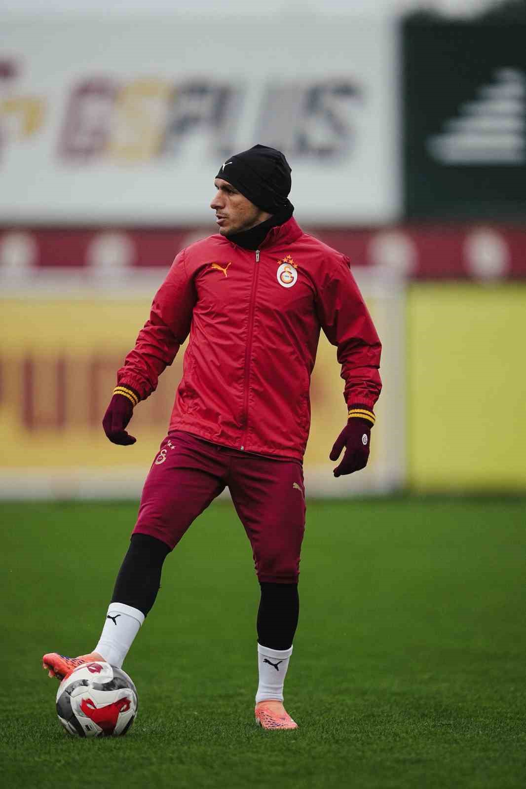 Galatasaray, Fenerbahçe derbisi hazırlıklarına devam etti
