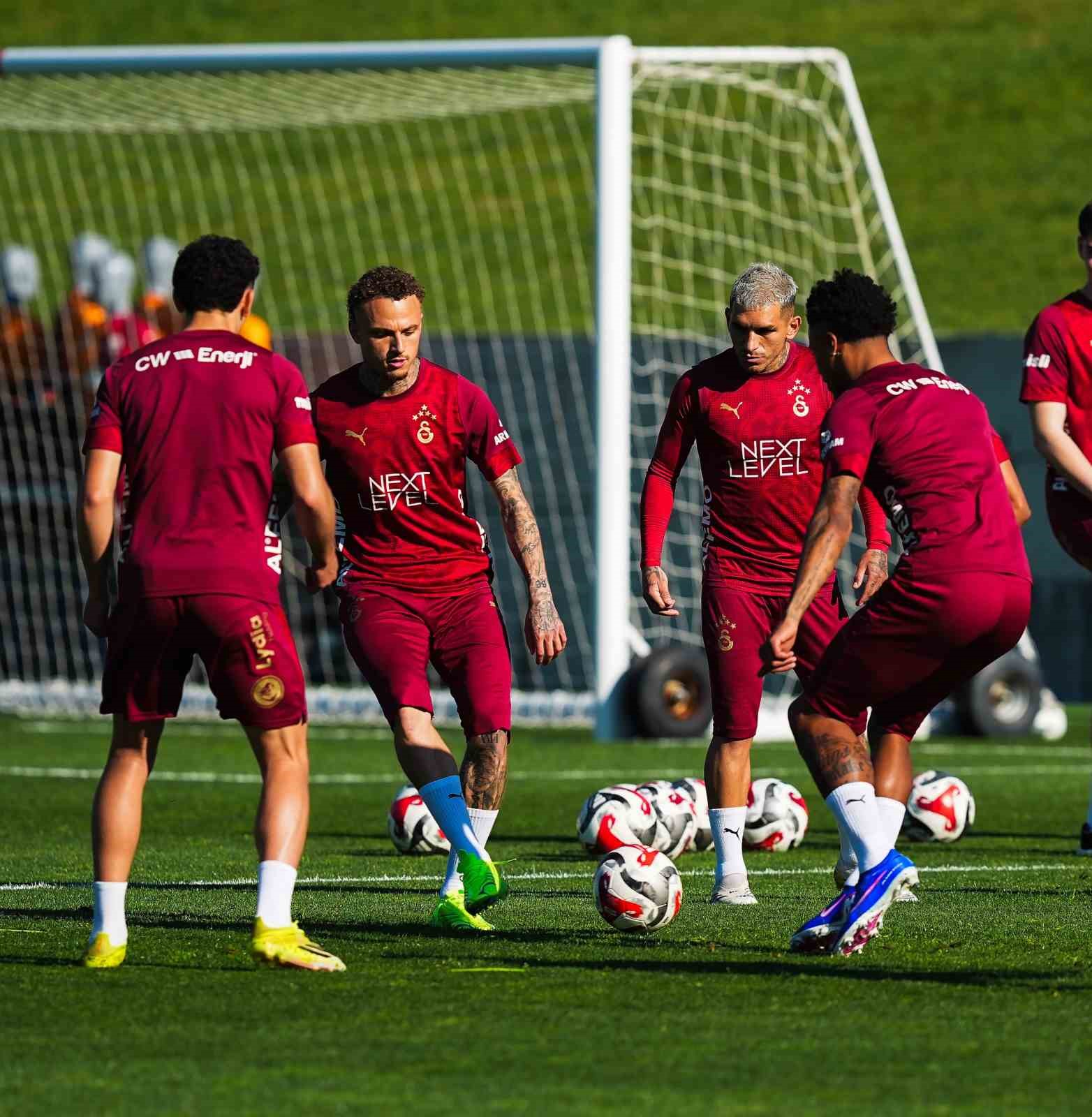 Galatasaray, Fenerbahçe derbisi hazırlıklarını tamamladı
