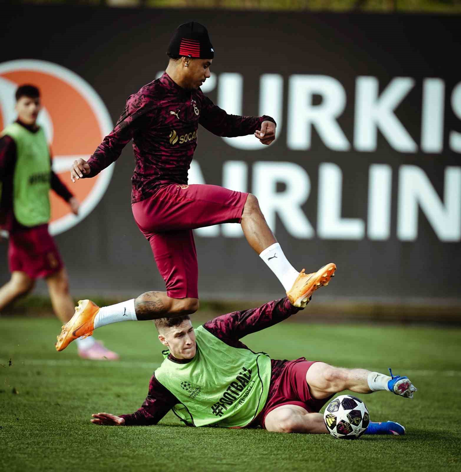 Galatasaray, Juventus maçı hazırlıklarına başladı
