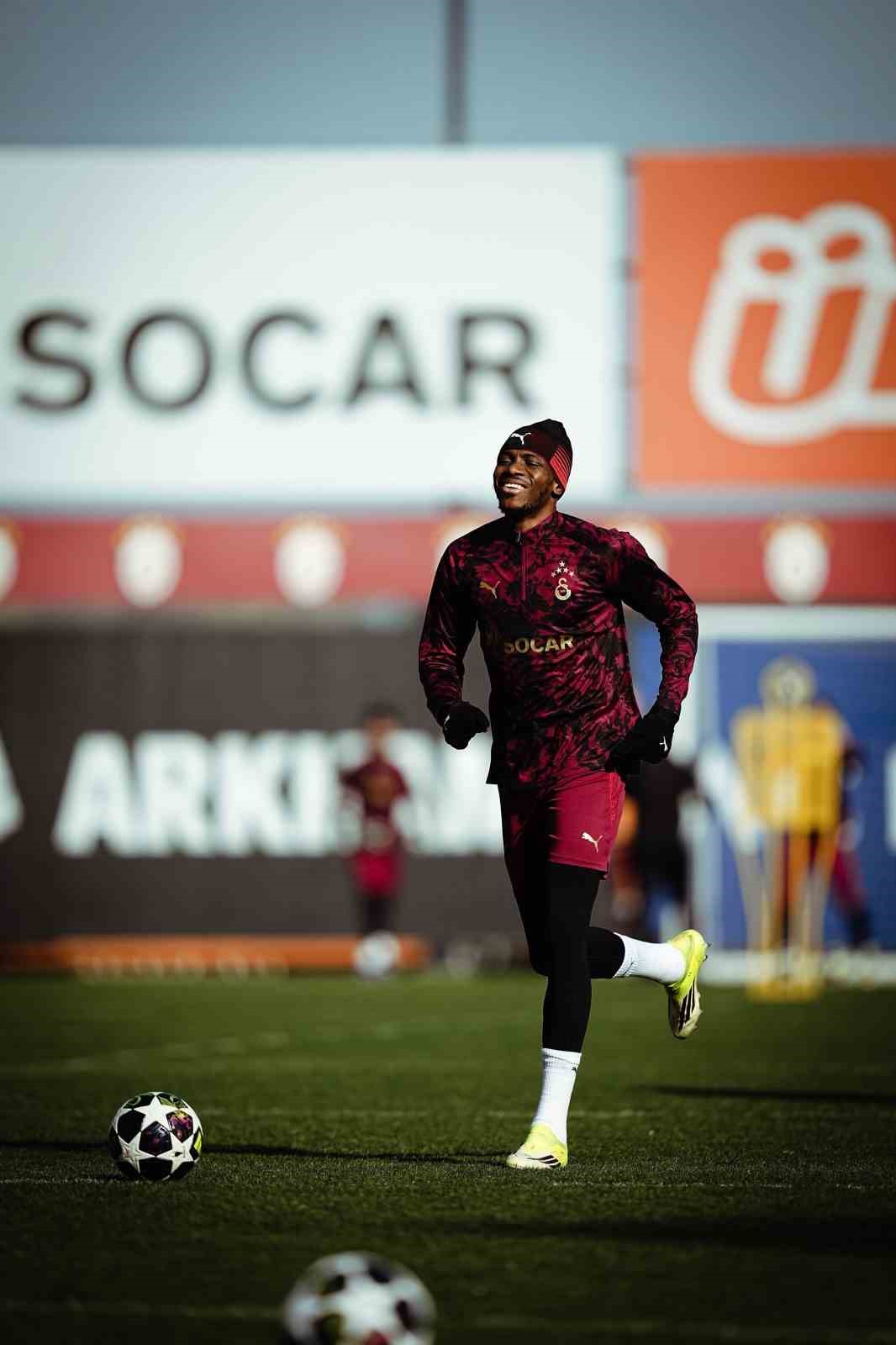 Galatasaray, Juventus maçı hazırlıklarına devam etti
