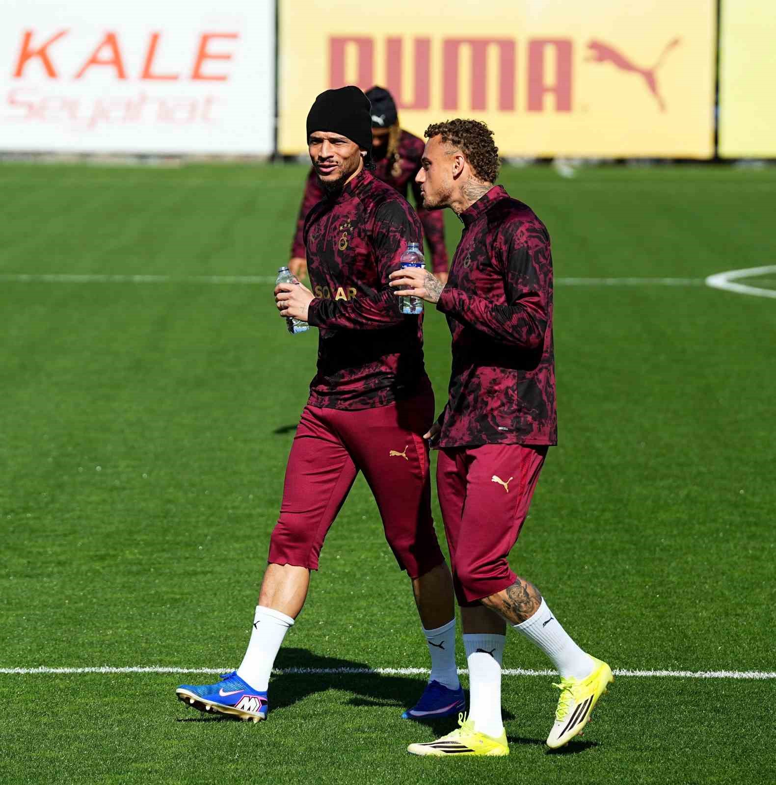 Galatasaray, Juventus maçı hazırlıklarını tamamladı
