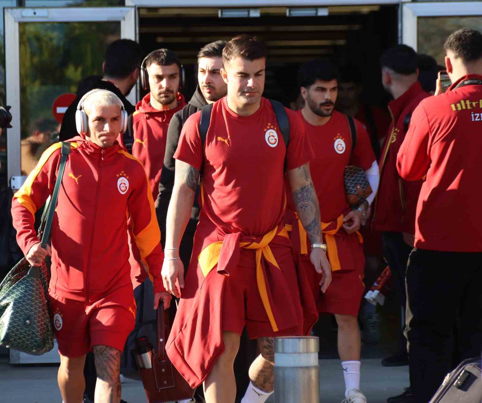 Galatasaray kafilesi İzmir’de
