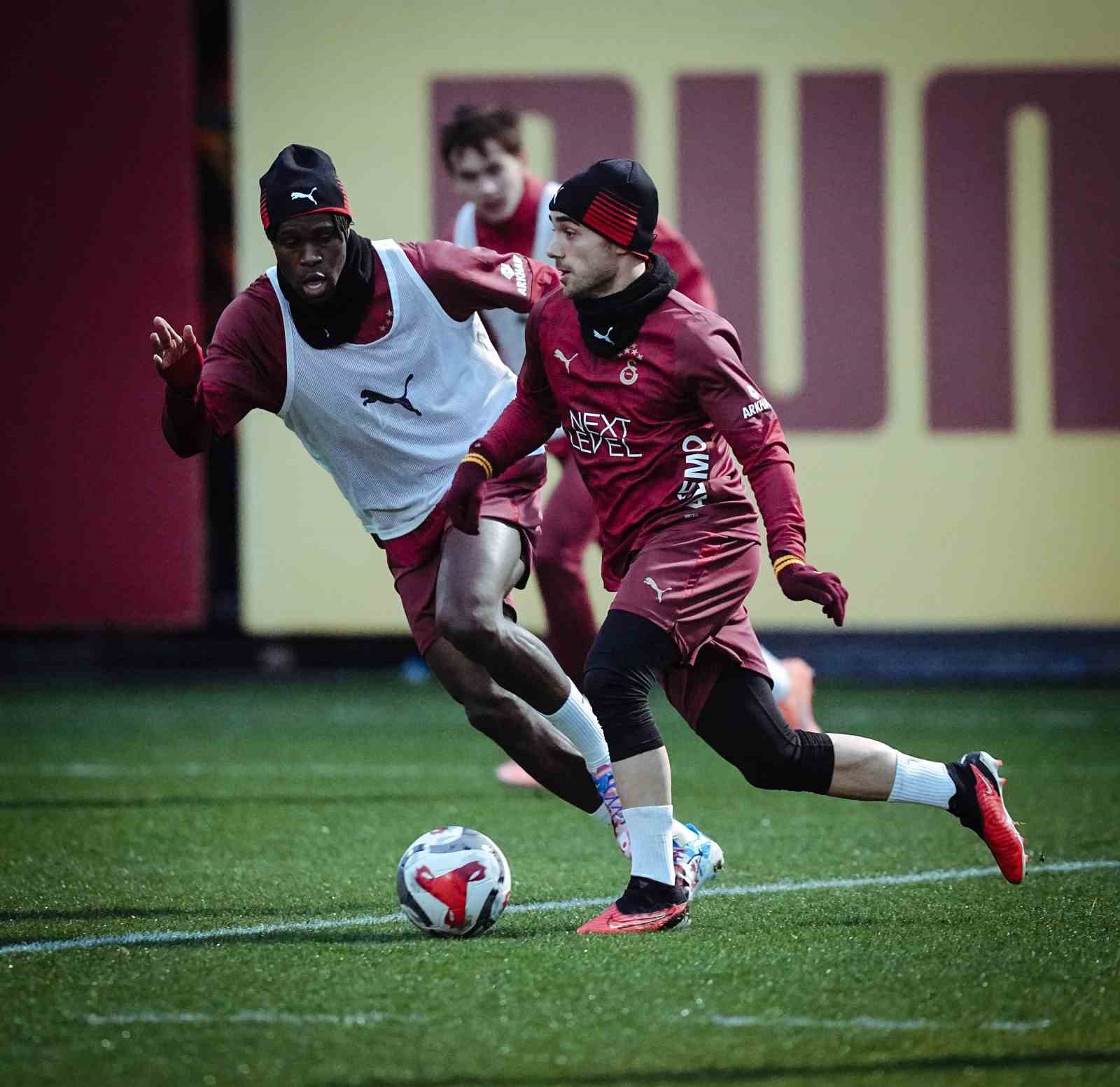 Galatasaray, Kayserispor maçı hazırlıklarına başladı
