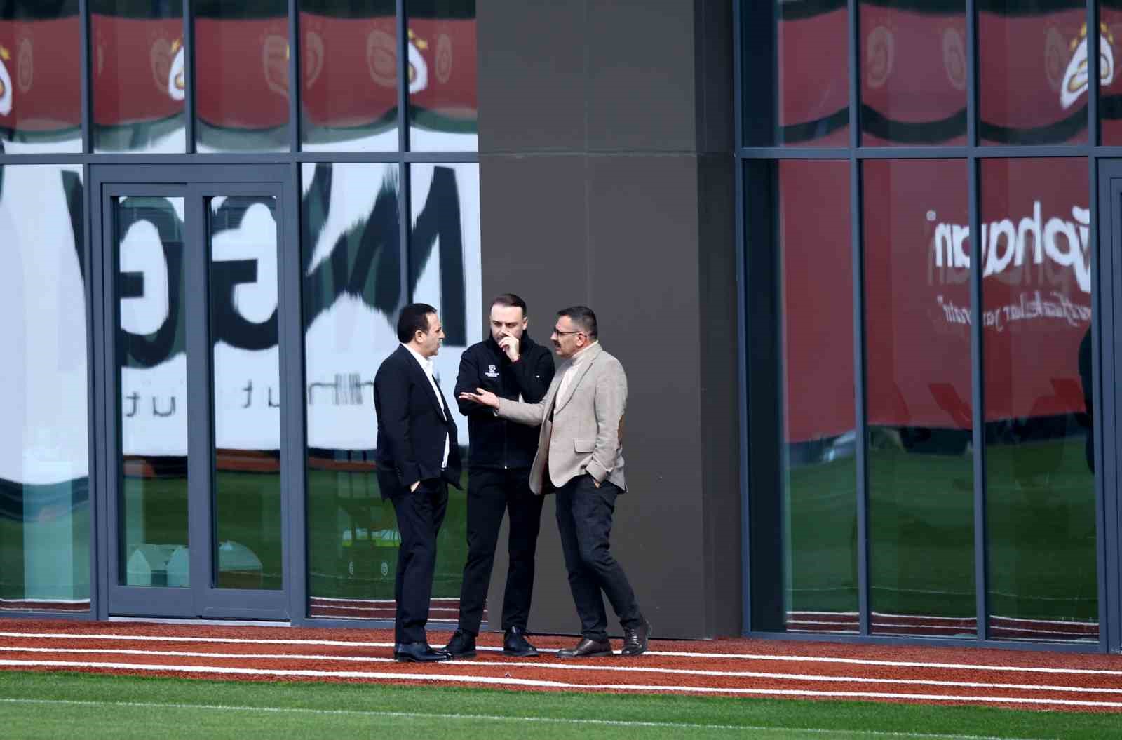 Galatasaray, Liverpool maçı hazırlıklarını tamamladı
