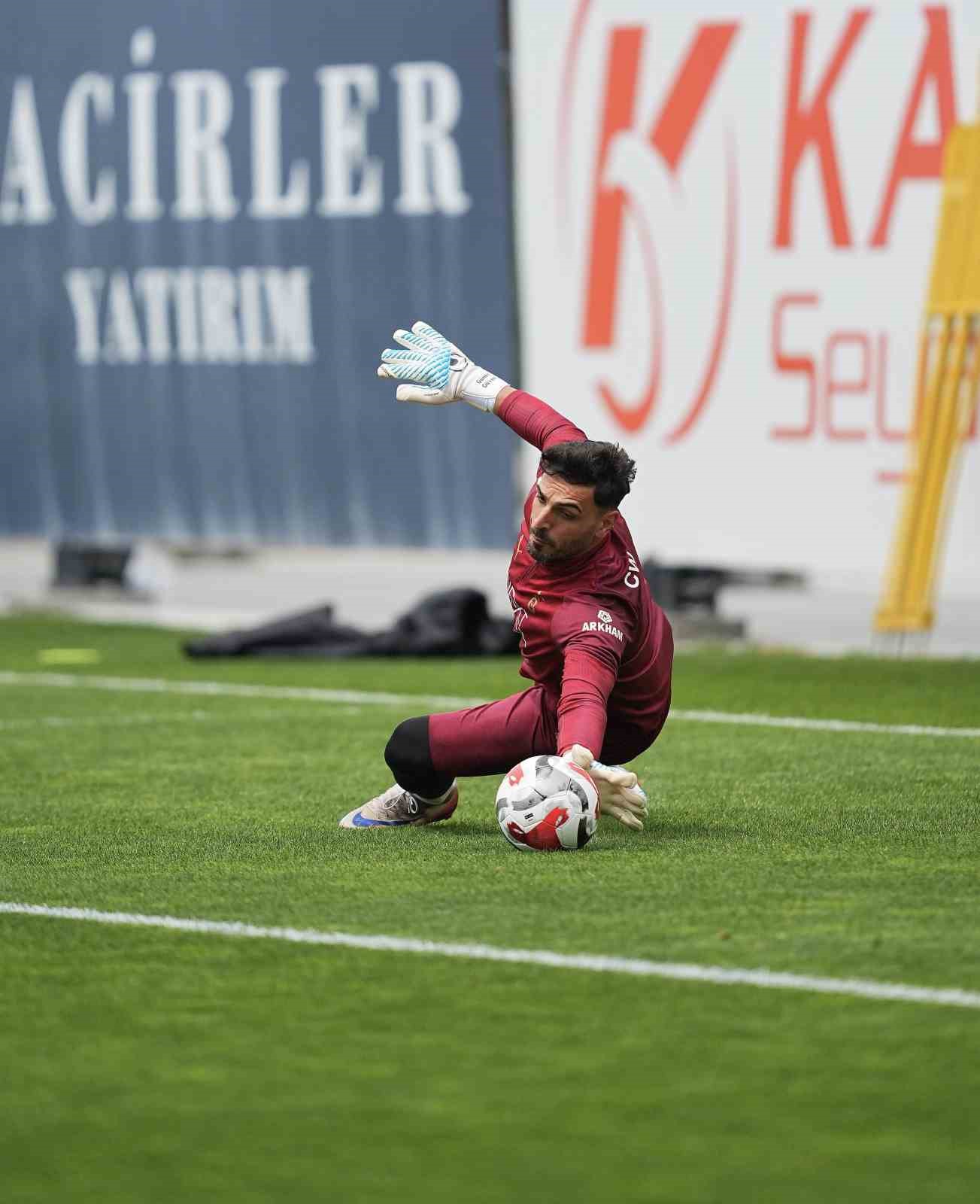 Galatasaray, Samsunspor maçı hazırlıklarını sürdürdü
