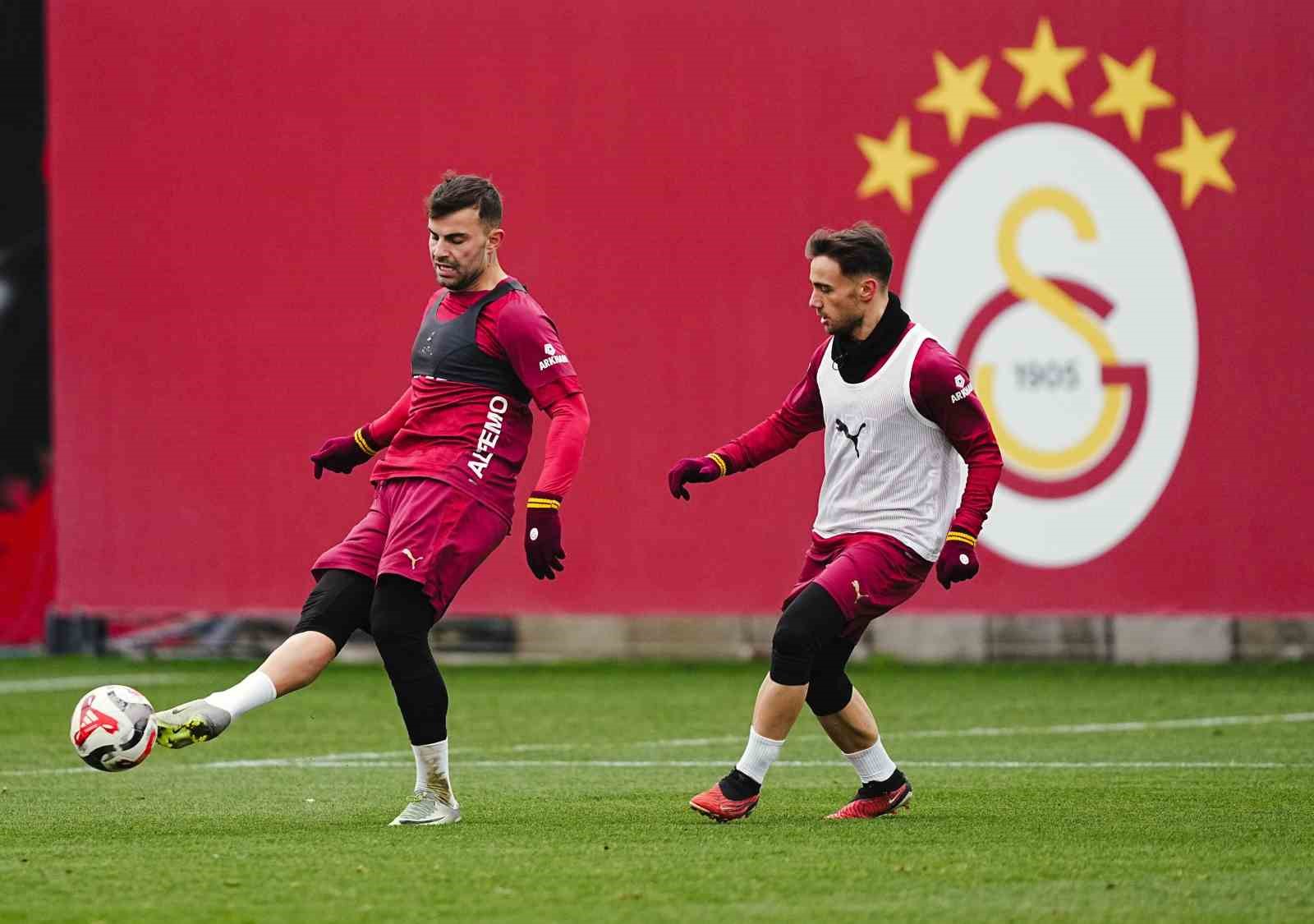 Galatasaray, Trabzonspor maçı hazırlıklarına devam etti
