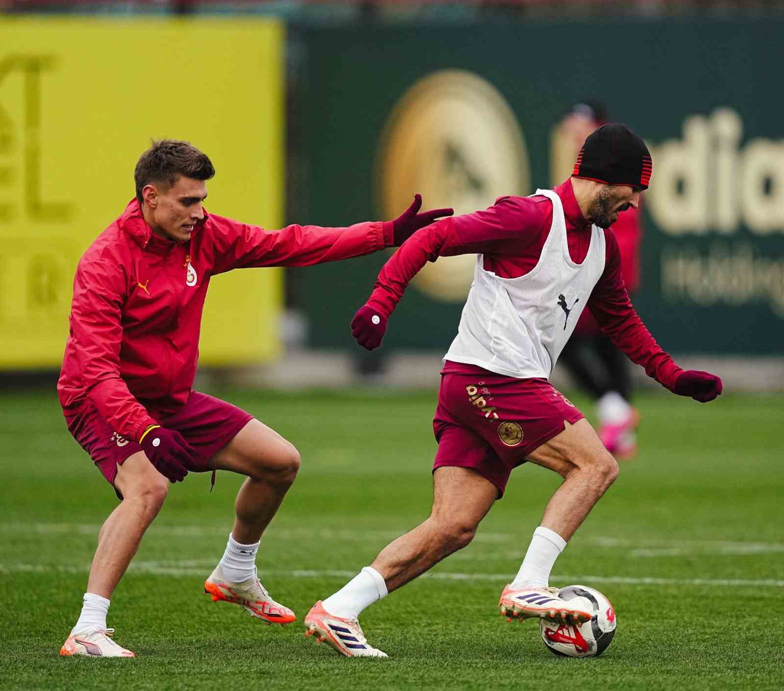Galatasaray, Trabzonspor maçı hazırlıklarına devam etti
