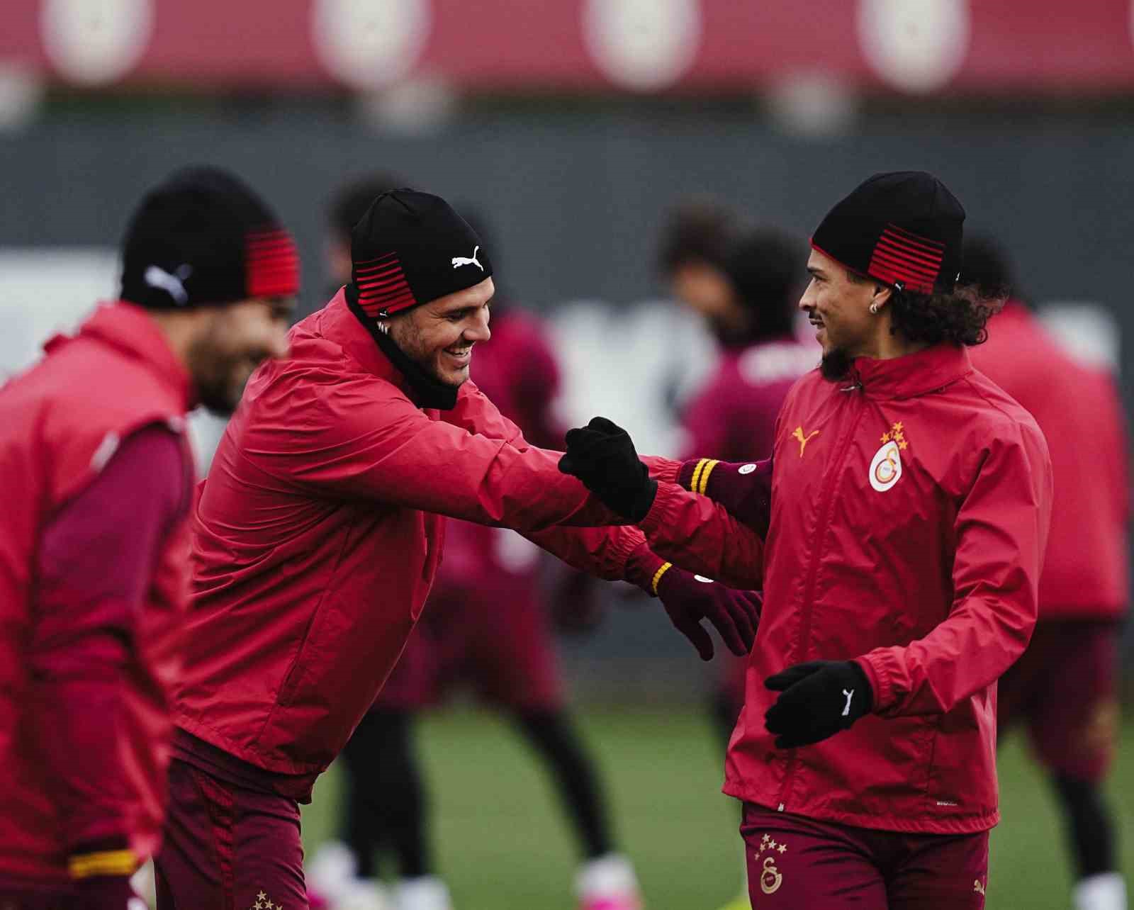 Galatasaray, Trabzonspor maçı hazırlıklarına devam etti
