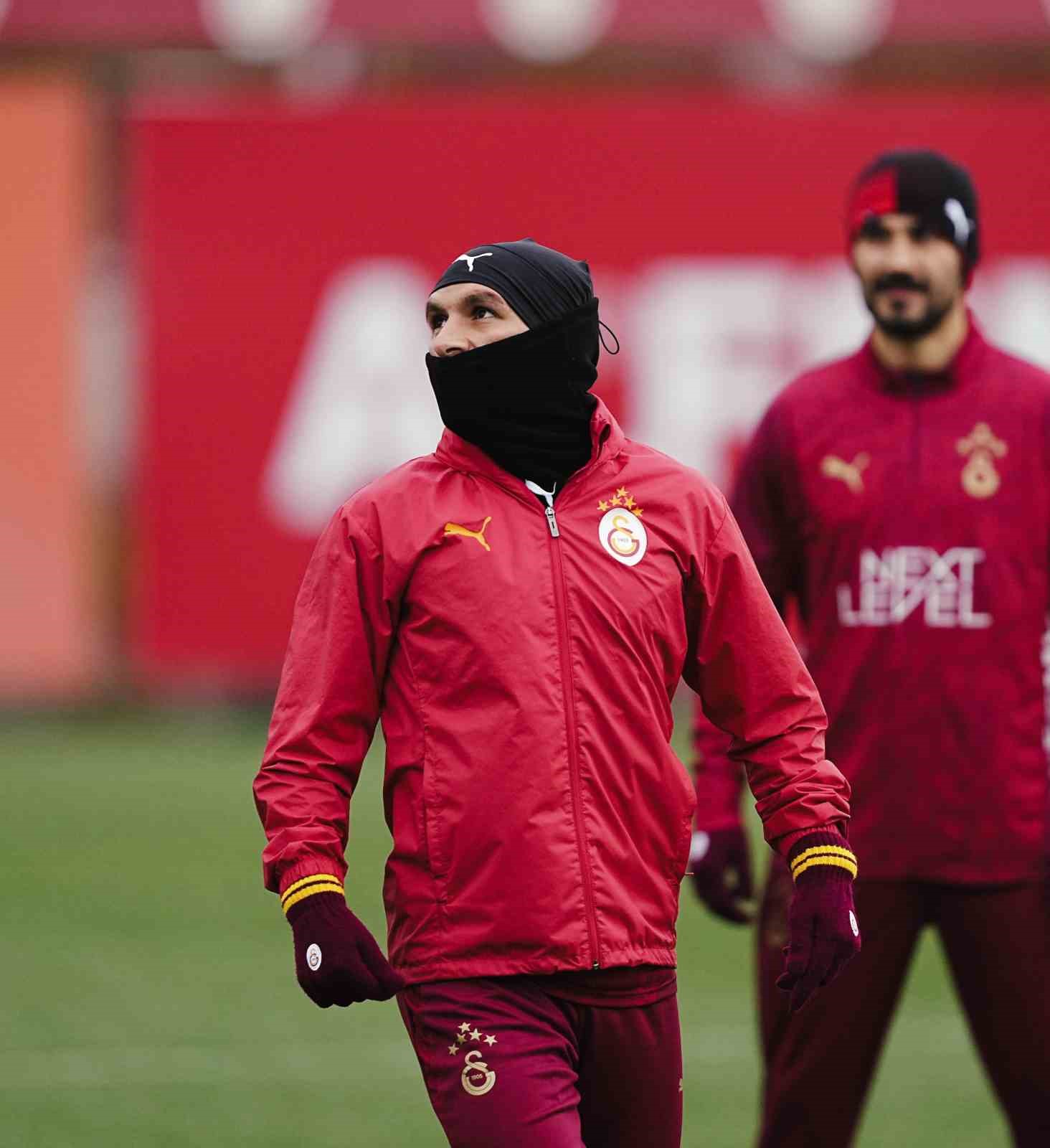 Galatasaray, Trabzonspor maçı hazırlıklarına devam etti
