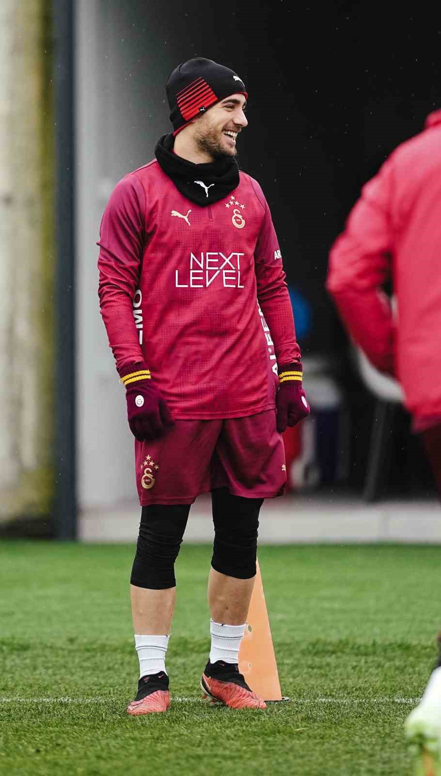 Galatasaray, Trabzonspor maçı hazırlıklarına devam etti
