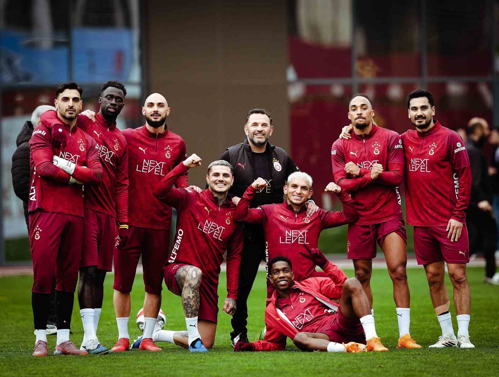 Galatasaray, Trabzonspor maçı hazırlıklarını sürdürdü
