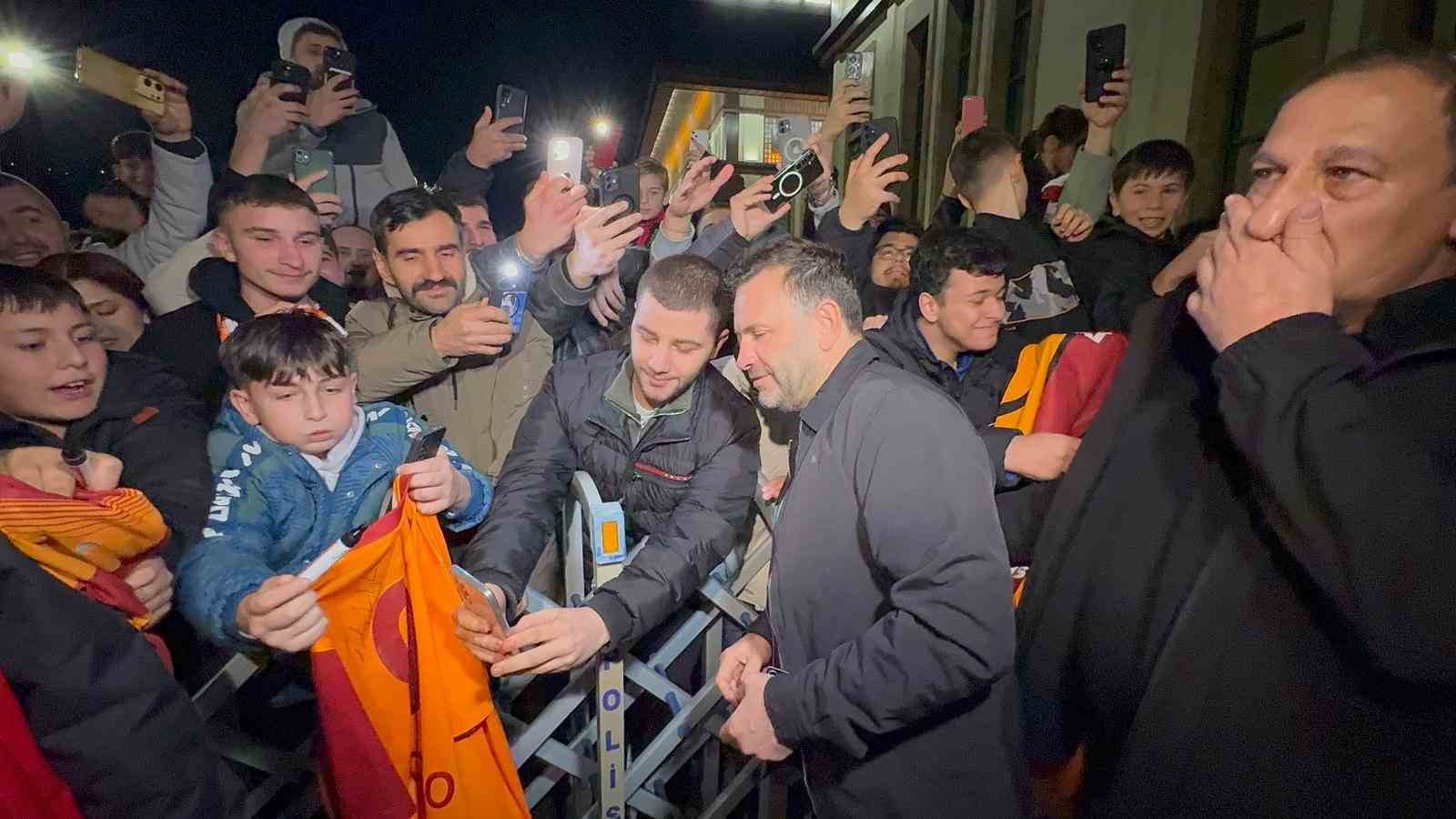Galatasaray’a, Rize’de coşkulu karşılama
