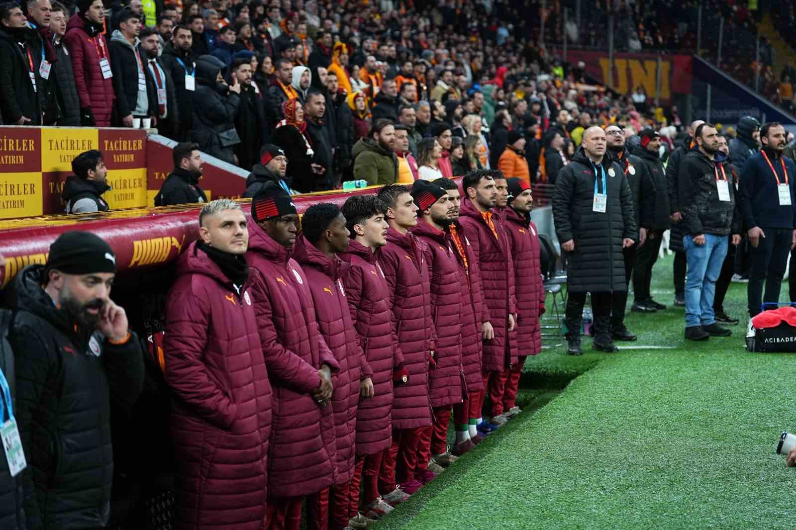 Galatasaray’da 4 değişiklik

