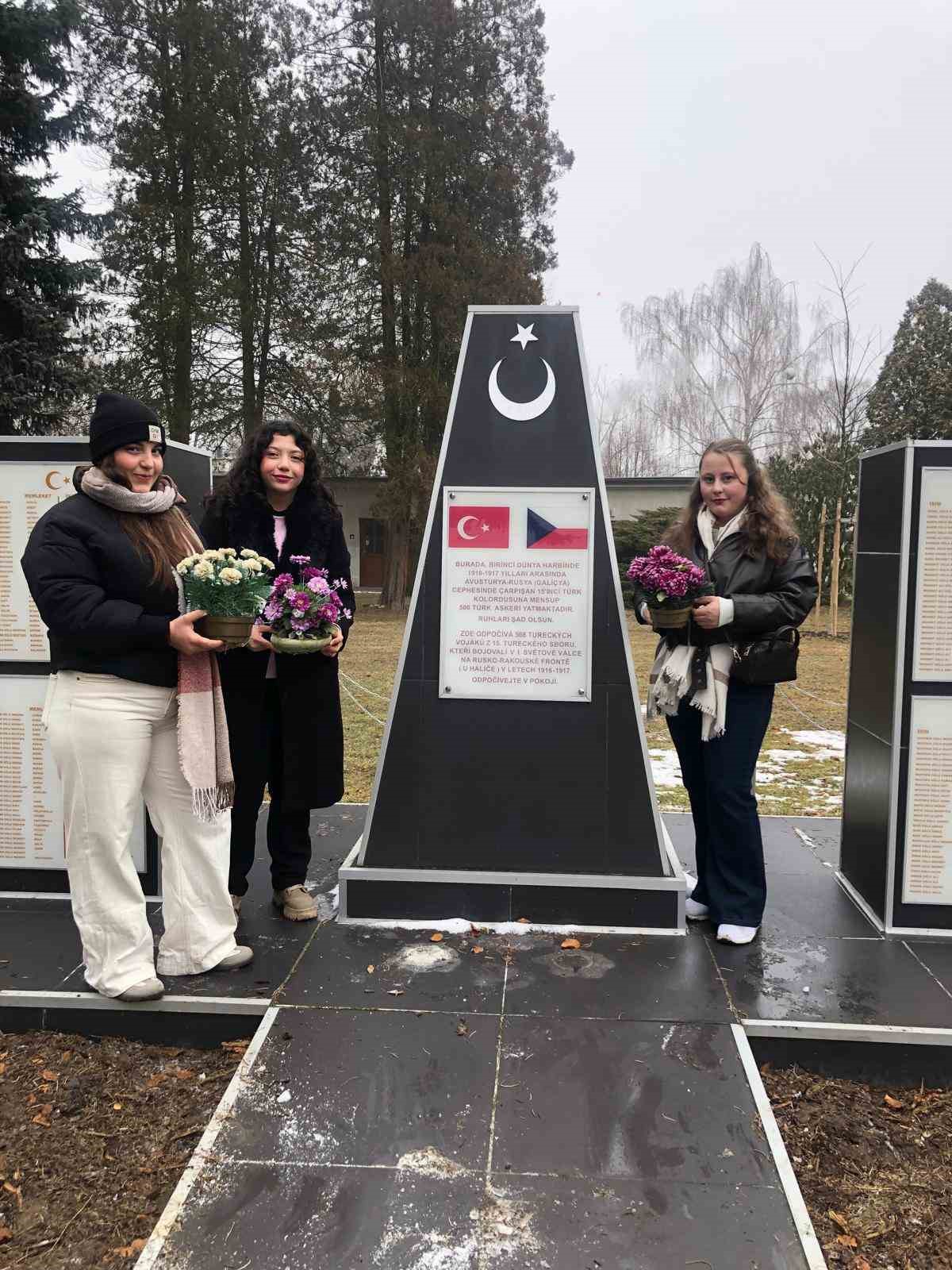 Galiçya Cephesi’nde şehit düşen ecdada büyük vefa

