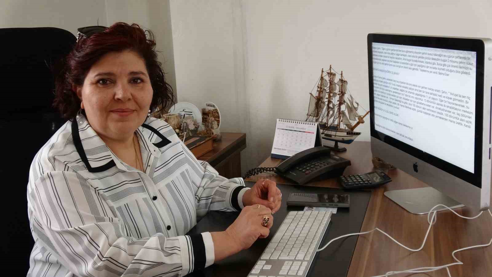 Gazeteci baba ve 2 çocuğu aynı mesleği yapmanın gururunu yaşıyor
