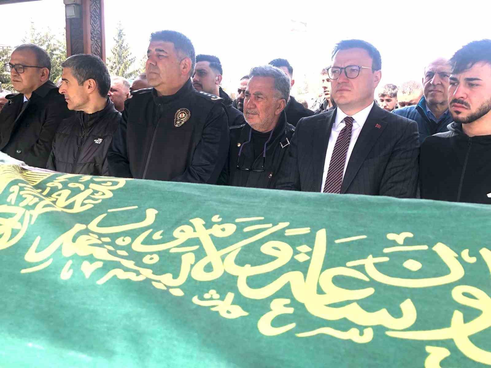 Gazeteci Vedat Refayeli’nin acı günü
