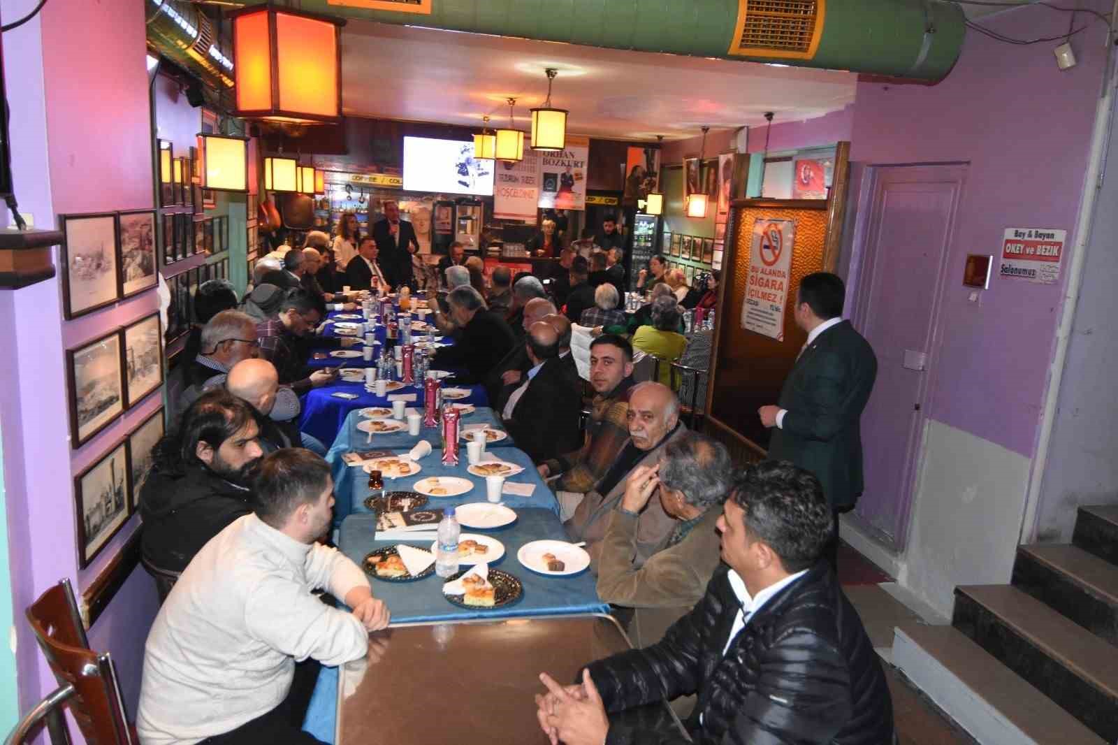 Gazeteci - Yazar Orhan Bozkurt, Milli Mücadele’nin kritik dönemeçlerini belgeler ve anılar ışığında anlattı
