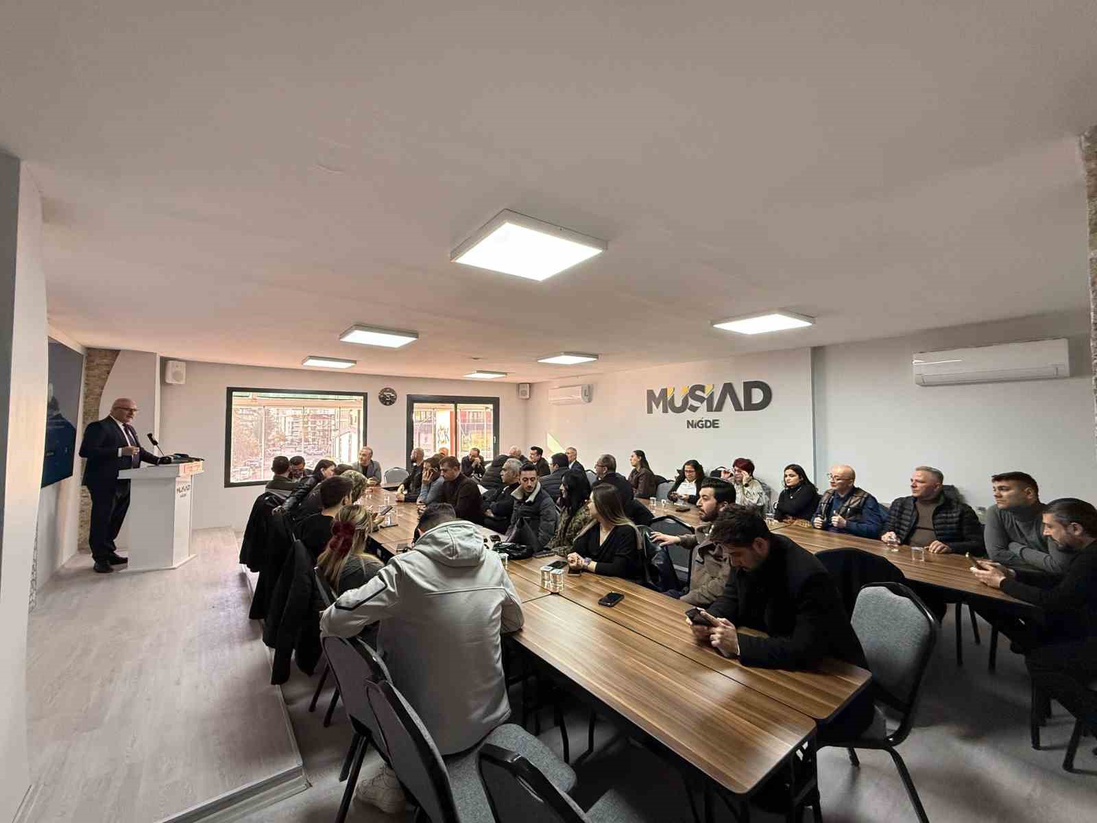 Gazetecilere anlamlı hediye: Her basın mensubu için bir fidan
