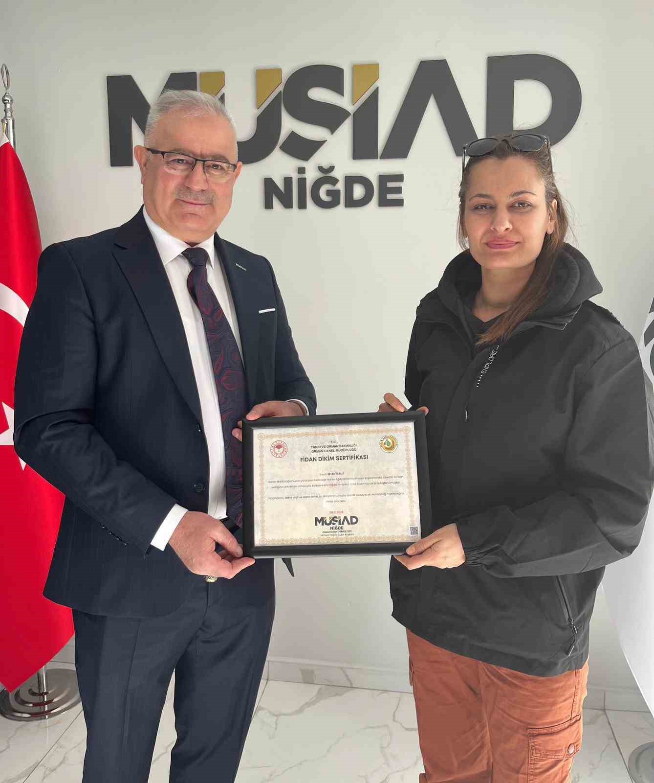 Gazetecilere anlamlı hediye: Her basın mensubu için bir fidan
