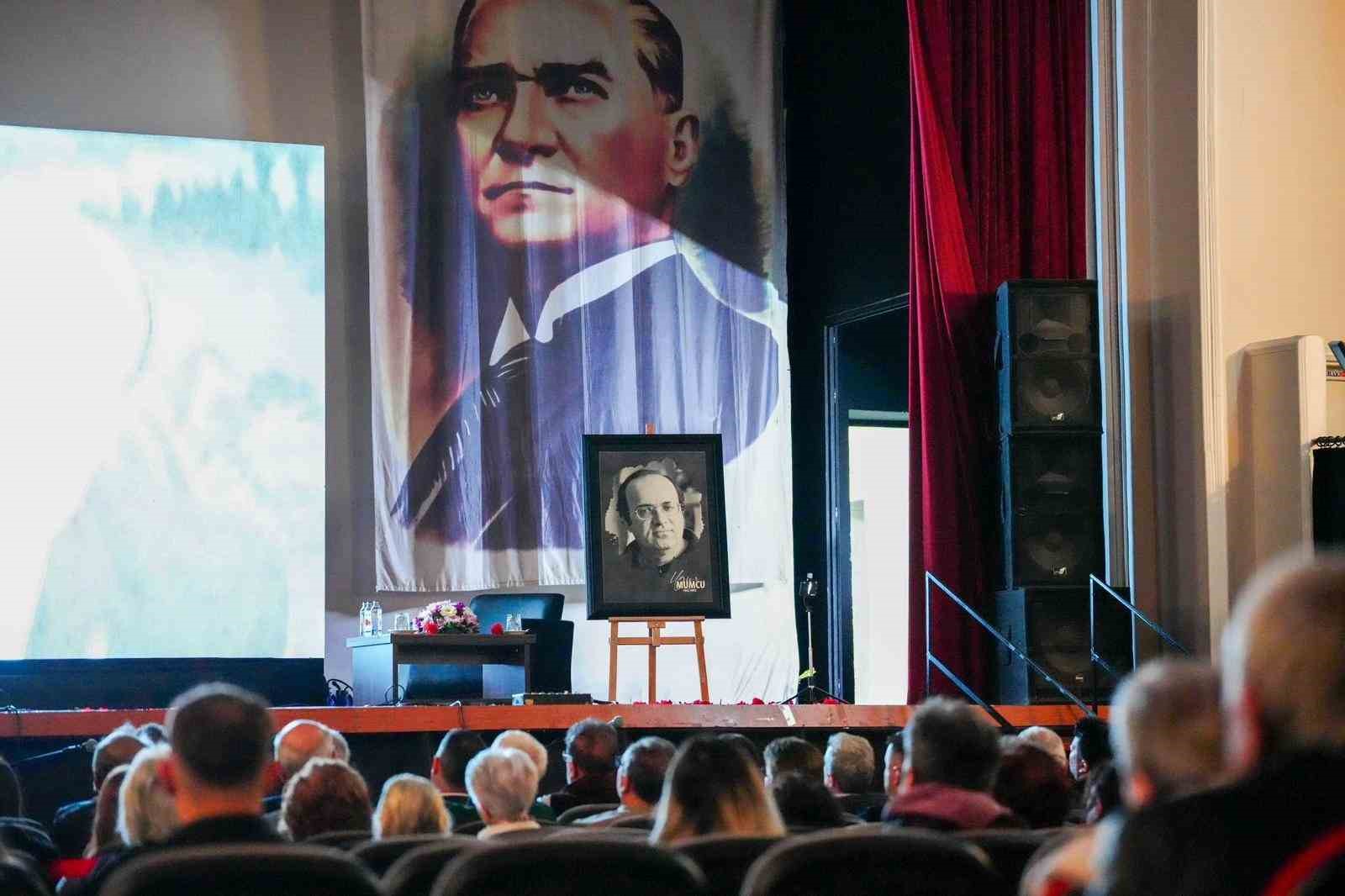 Gazeteciliğin keskin kalemi Uğur Mumcu Manisa’da anıldı
Gazeteciliğin keskin kalemi Uğur Mumcu Manisa’da anıldı