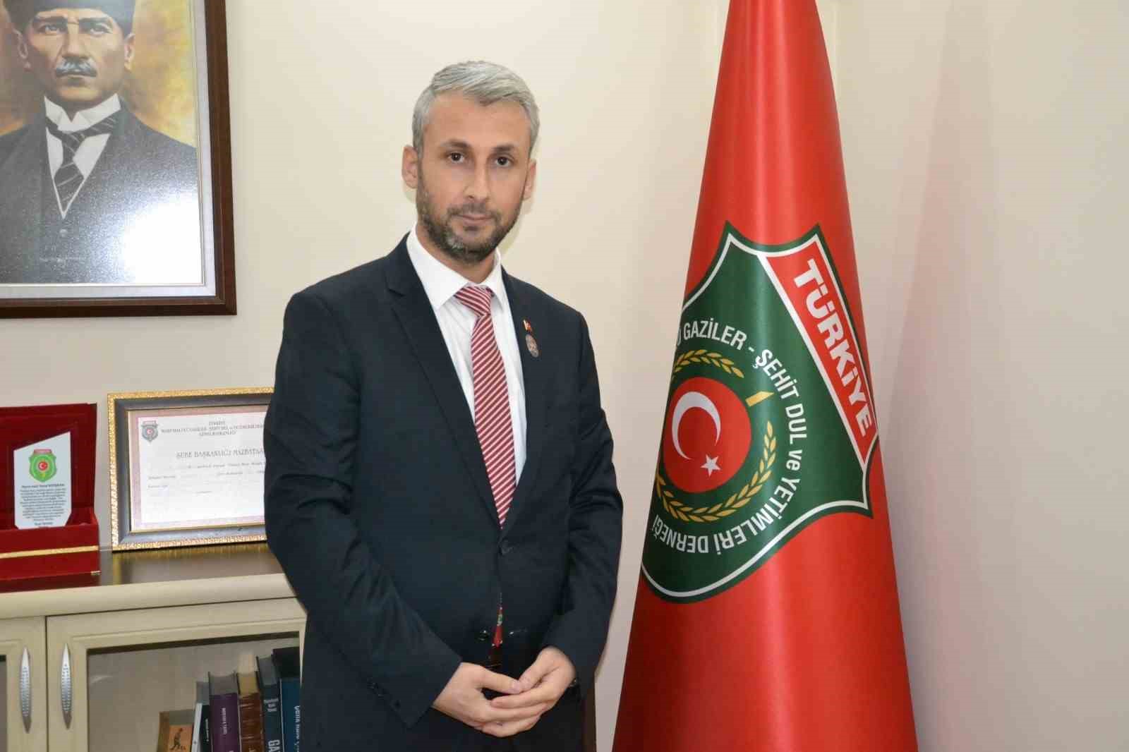 Gazi Kıyışkan: "18 Mart, bir milletin fedakârlık destanıdır"
