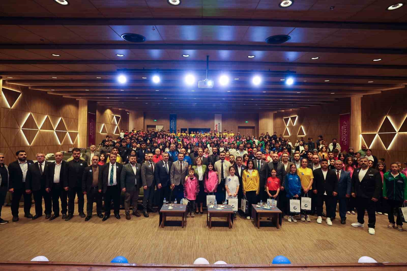 Gaziantep Belediye Spor Kulübü’nün yeni hedefi: 10 bin başarı
