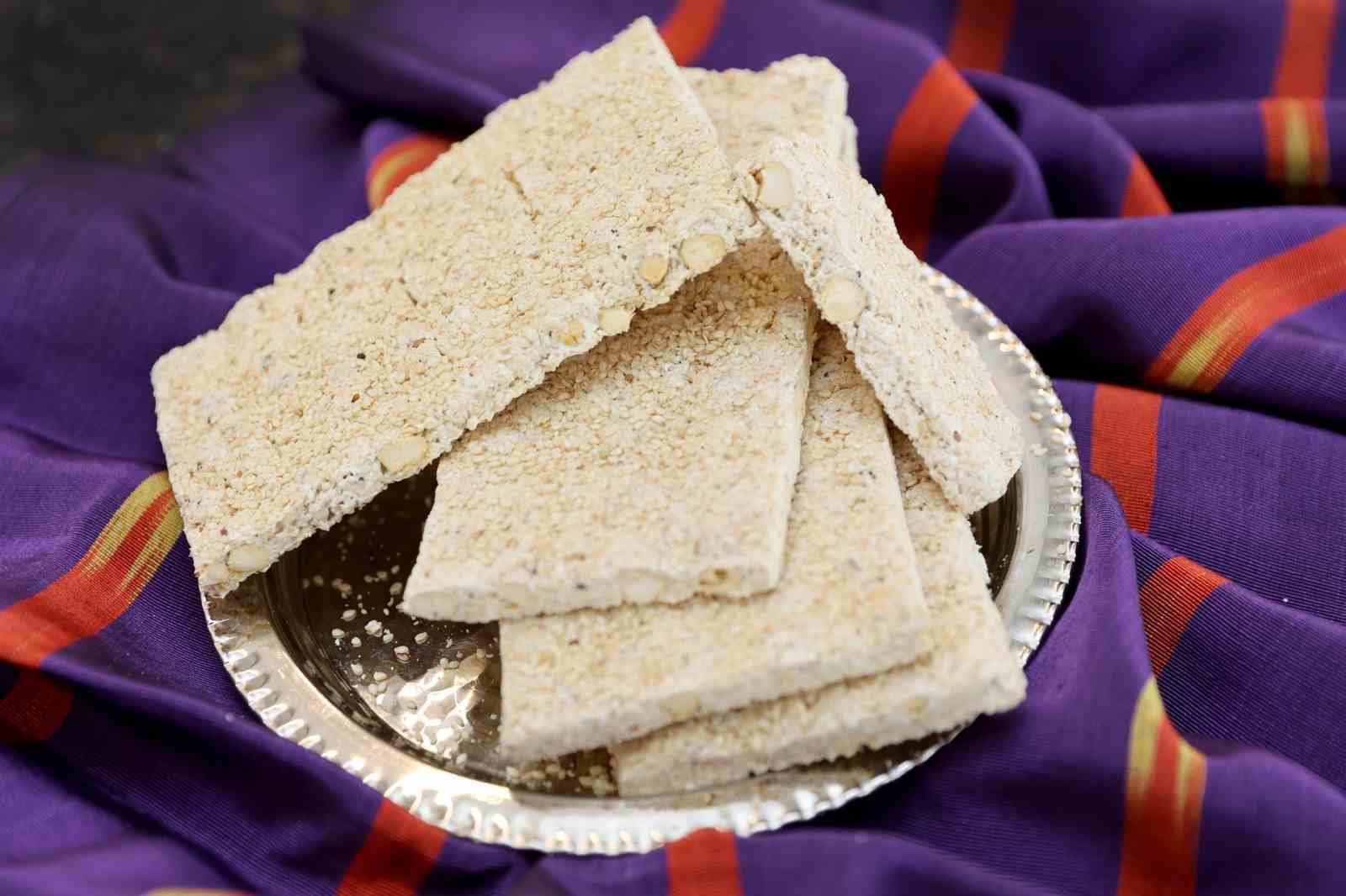 Gaziantep Büyükşehir, Gaziantep Leblebili Kıtır Helva’nın coğrafi işaret tescilini aldı
Gaziantep Büyükşehir, Gaziantep Leblebili Kıtır Helva’nın coğrafi işaret tescilini aldı