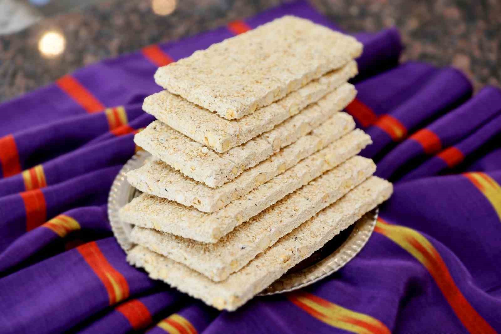 Gaziantep Büyükşehir, Gaziantep Leblebili Kıtır Helva’nın coğrafi işaret tescilini aldı
Gaziantep Büyükşehir, Gaziantep Leblebili Kıtır Helva’nın coğrafi işaret tescilini aldı