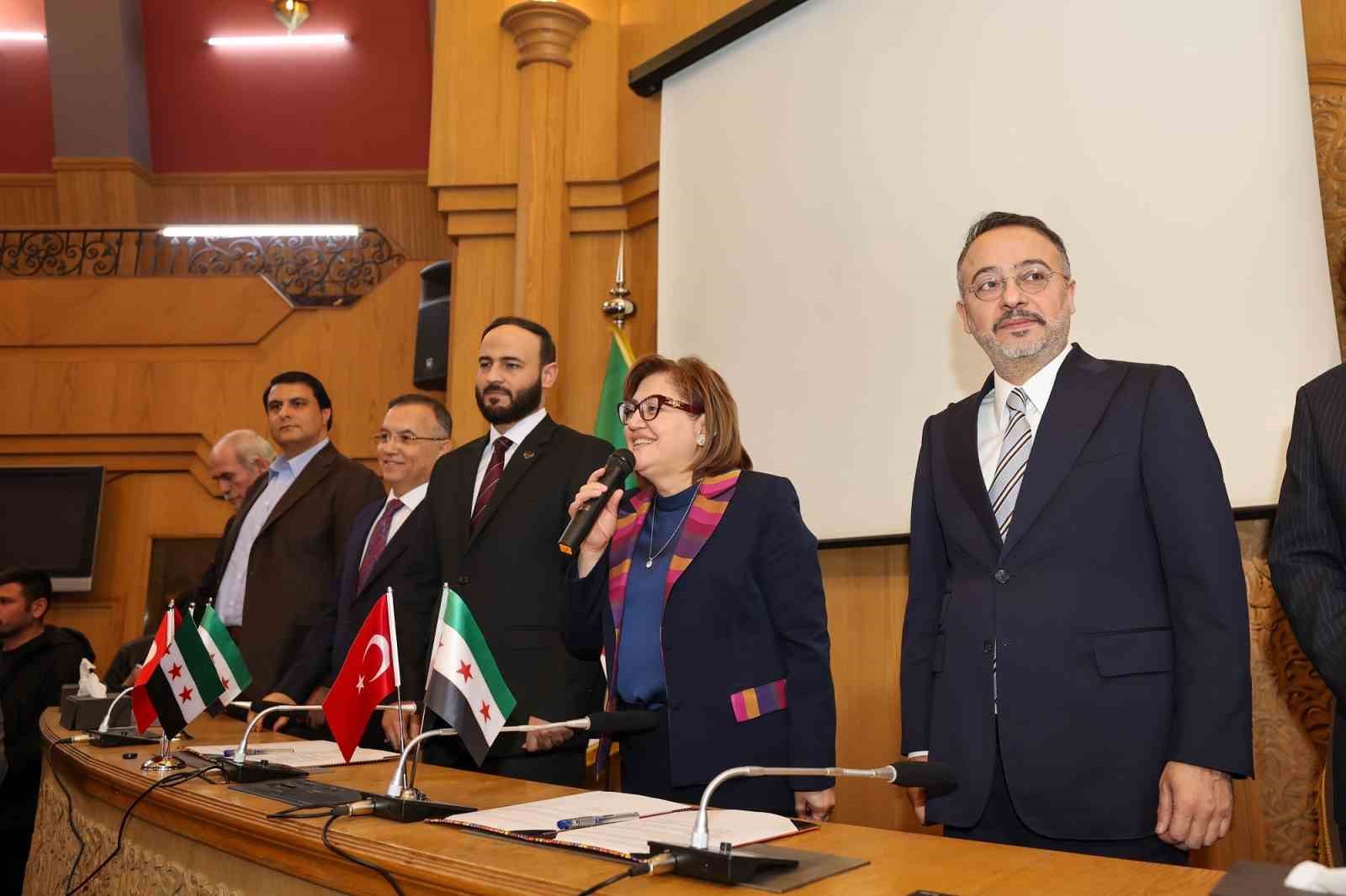 Gaziantep Büyükşehir’den Halep’e yeşil alan ve ulaşım desteği
