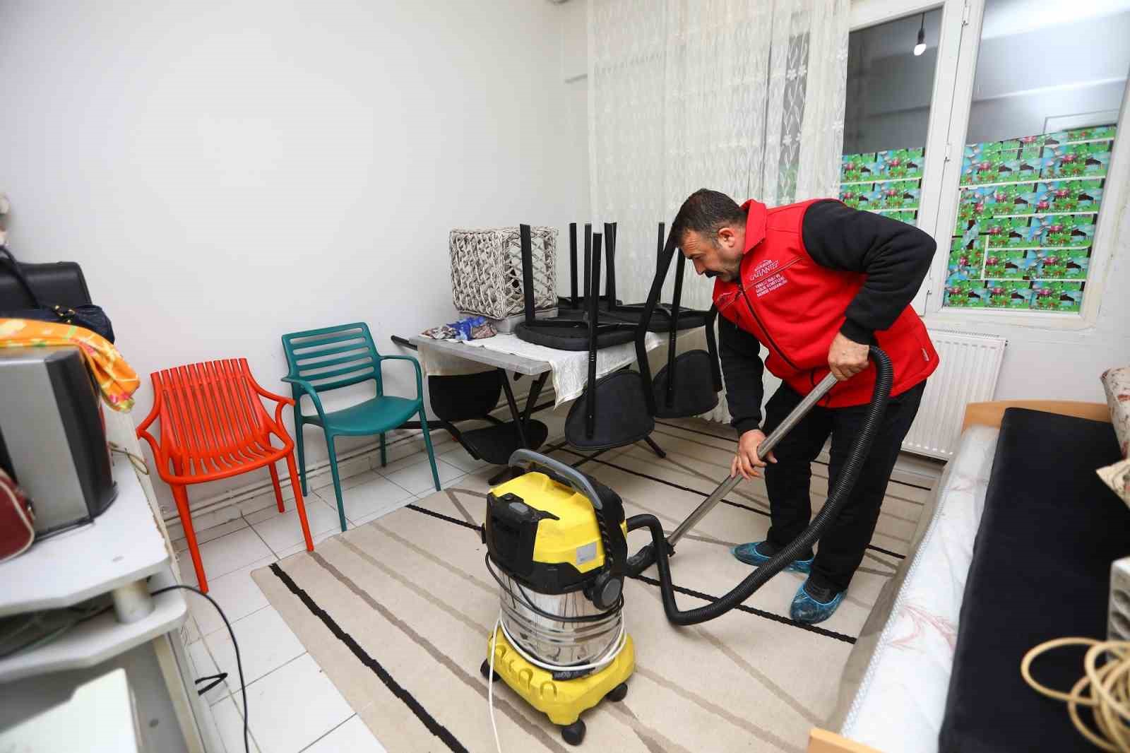 Gaziantep Büyükşehir’den Ramazan öncesi yaşlı ve engellilere kapsamlı destek
Gaziantep Büyükşehir’den Ramazan öncesi yaşlı ve engellilere kapsamlı destek