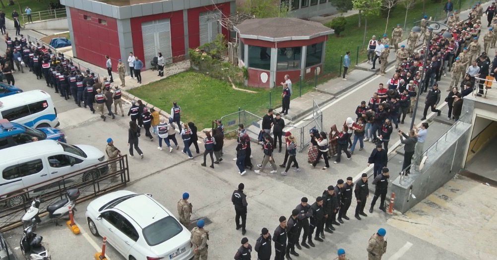 Gaziantep merkezli yasa dışı bahis operasyonunda yakalanan 81 şüpheliden 70’i tutuklandı
