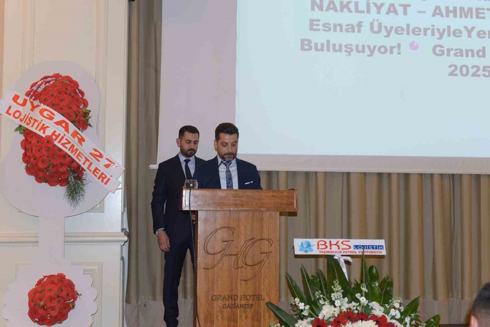 Gaziantep nakliyatçılarda seçim heyecanı
Gaziantep nakliyatçılarda seçim heyecanı