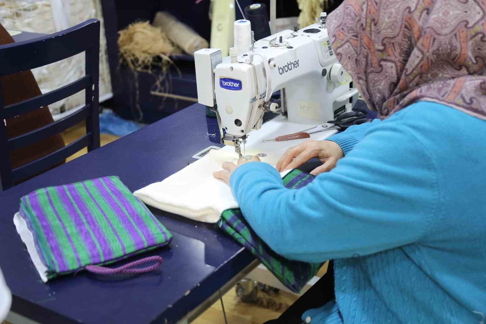 Gaziantep’in saray kumaşı geleceğe taşınıyor
