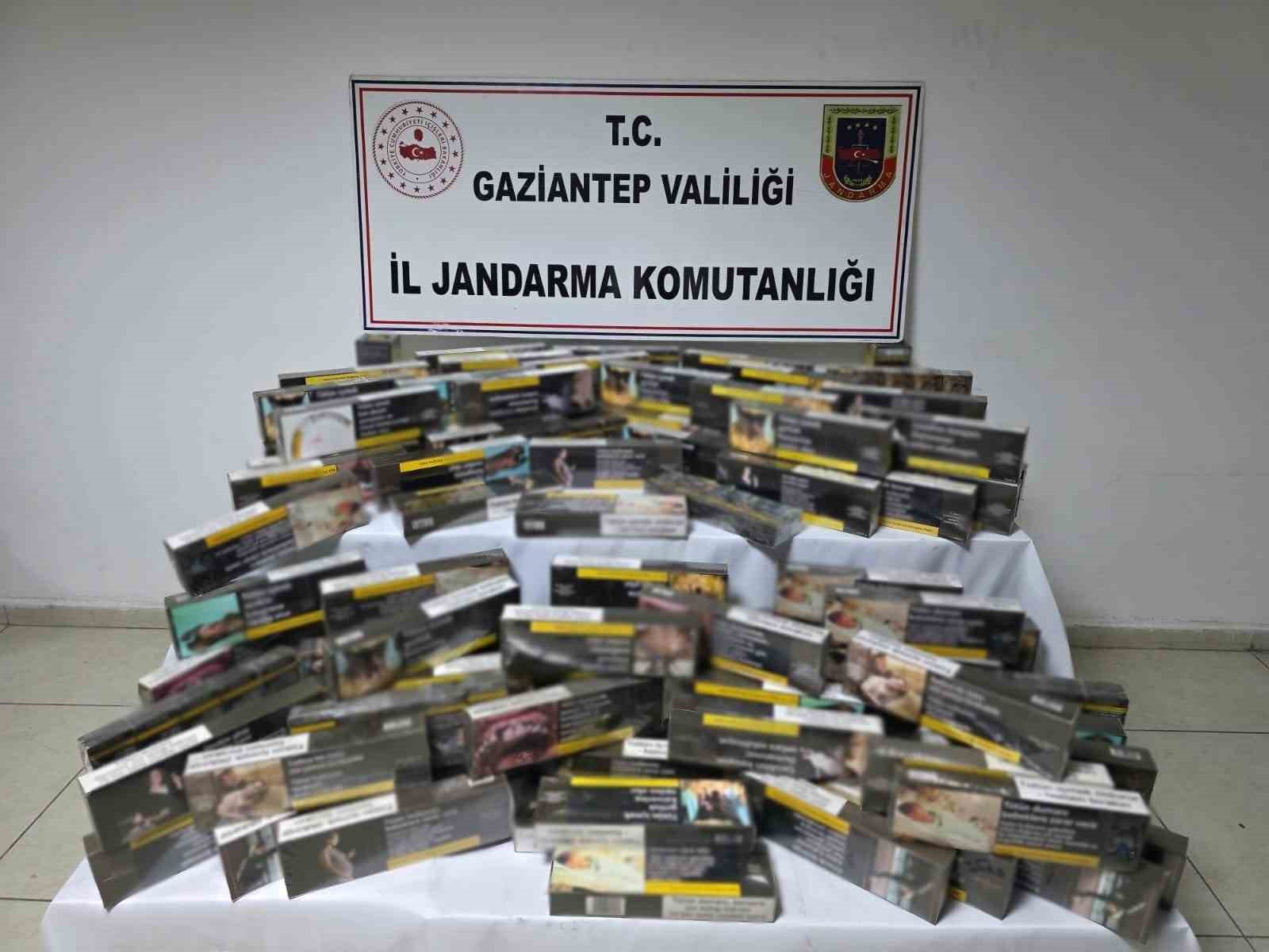 Gaziantep’te 1,5 milyon TL değerinde kaçak nargile tütünü ve kömürü ele geçirildi
