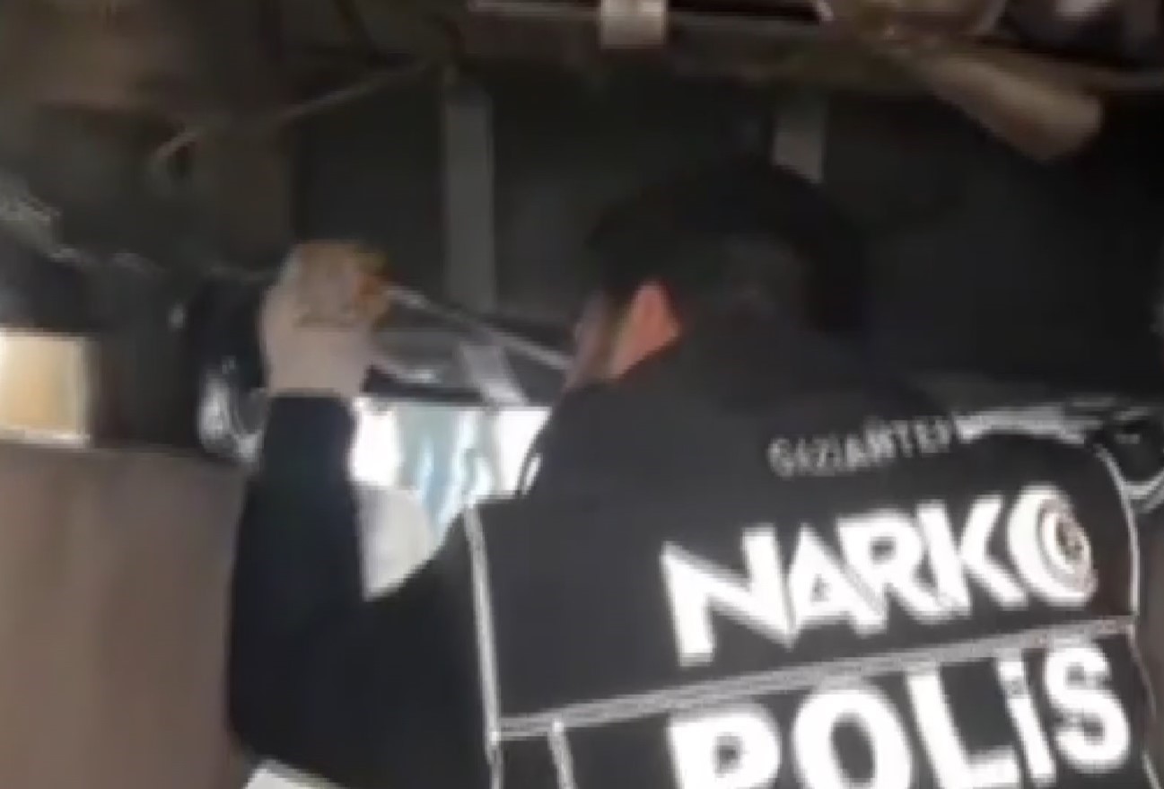 Gaziantep’te 162 litre sıvı metamfetamin ele geçirildi: 6 gözaltı
