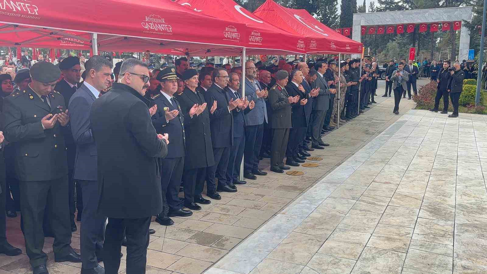 Gaziantep’te 18 Mart Çanakkale Zaferi’nin 111’inci yılında şehitler anıldı
