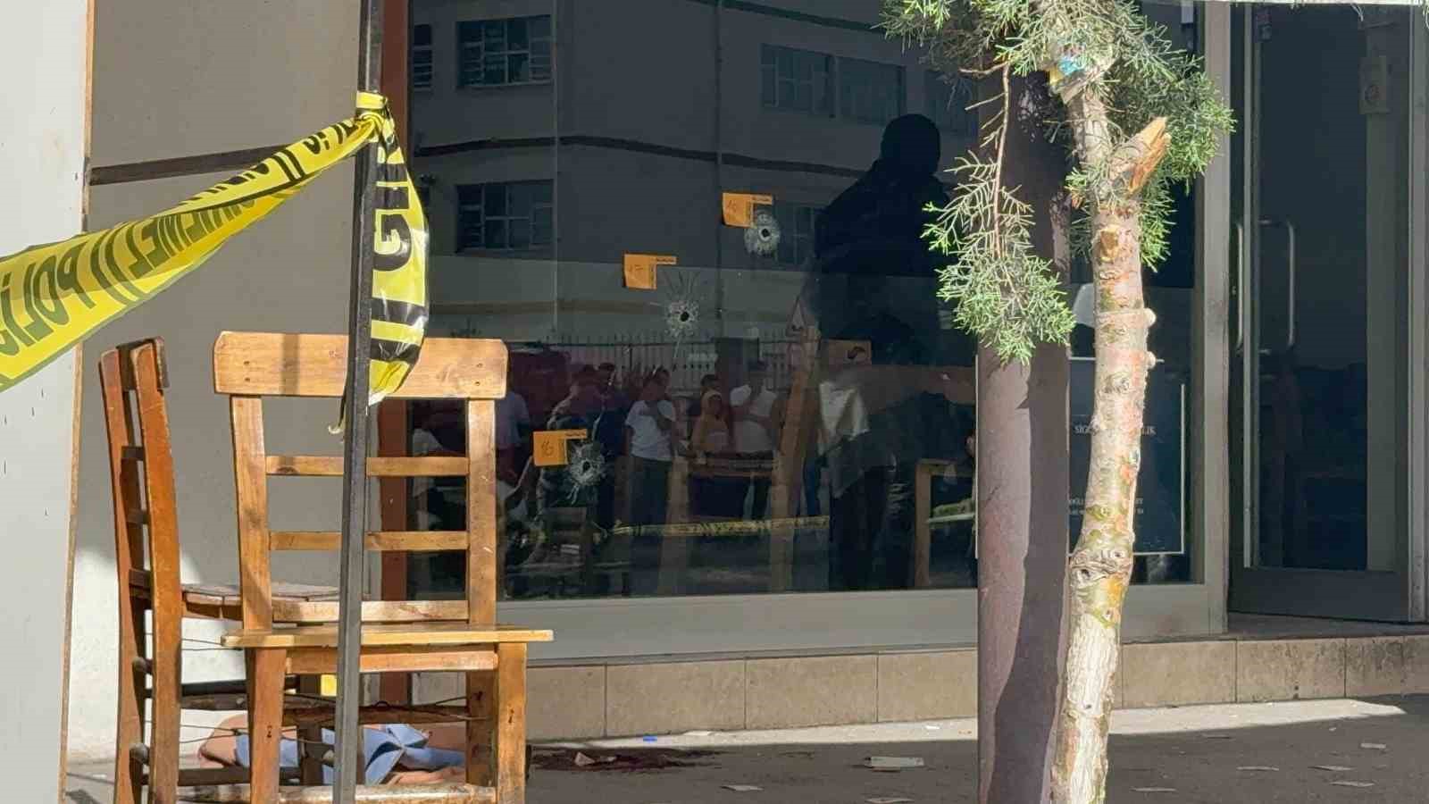 Gaziantep’te 25 yaşındaki genci öldüren iki kardeşin yargılanmasına başlandı
