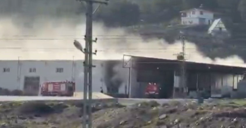 Gaziantep’te biber fabrikasında korkutan yangın
