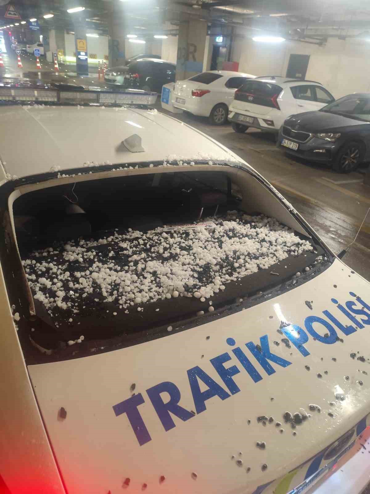 Gaziantep’te ceviz büyüklüğünde dolu yağdı
