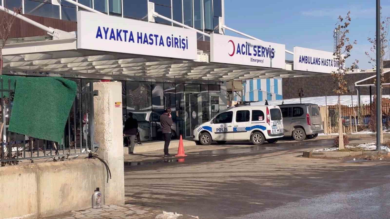Gaziantep’te çiftlikte yem karma makinesine düşen işçi hayatını kaybetti
