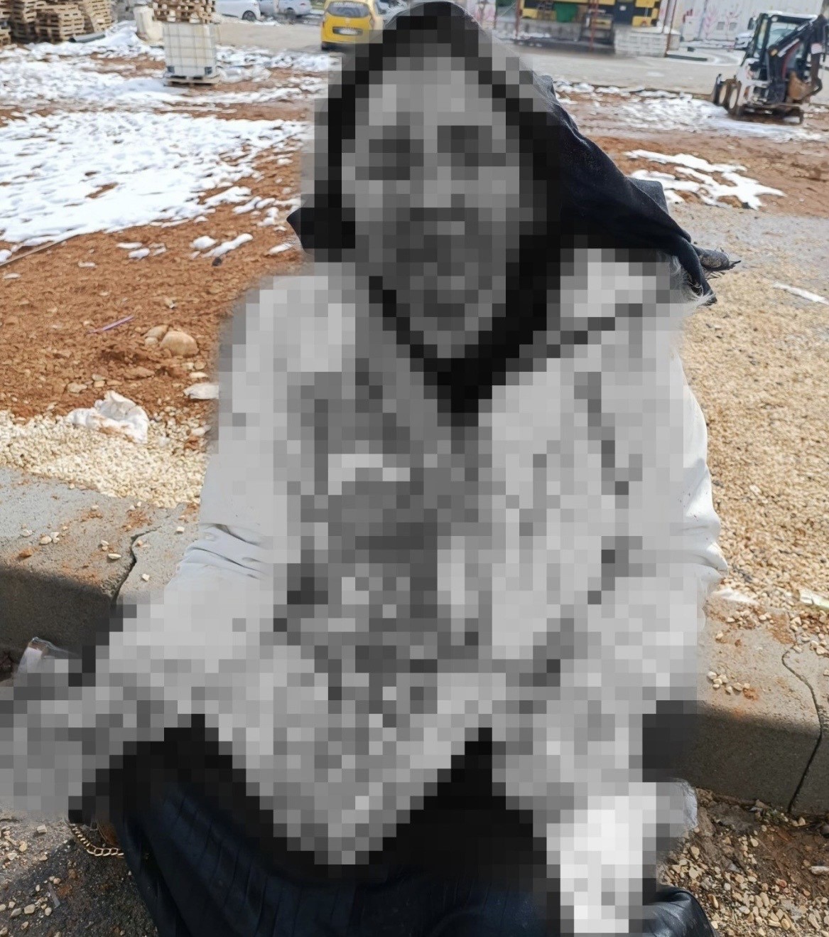 Gaziantep’te eşinin yüzünü taşla ezip darbeden sanık ağır cezada yargılanacak
Gaziantep’te eşinin yüzünü taşla ezip darbeden sanık ağır cezada yargılanacak