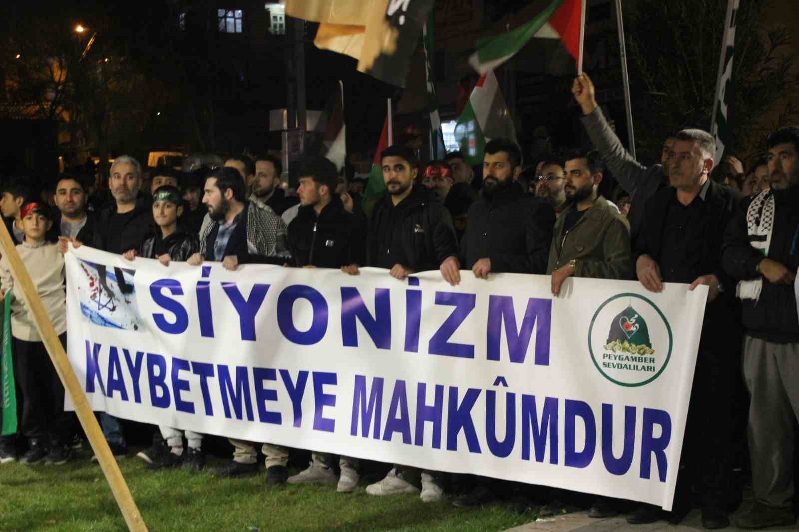 Gaziantep’te Filistin’e destek yürüyüşü düzenlendi
